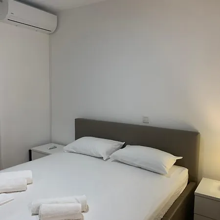 아파트 Pearl-free Parking