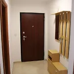 Pearl-free Parking Makarská