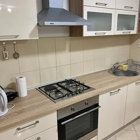 Pearl-free Parking Apartman